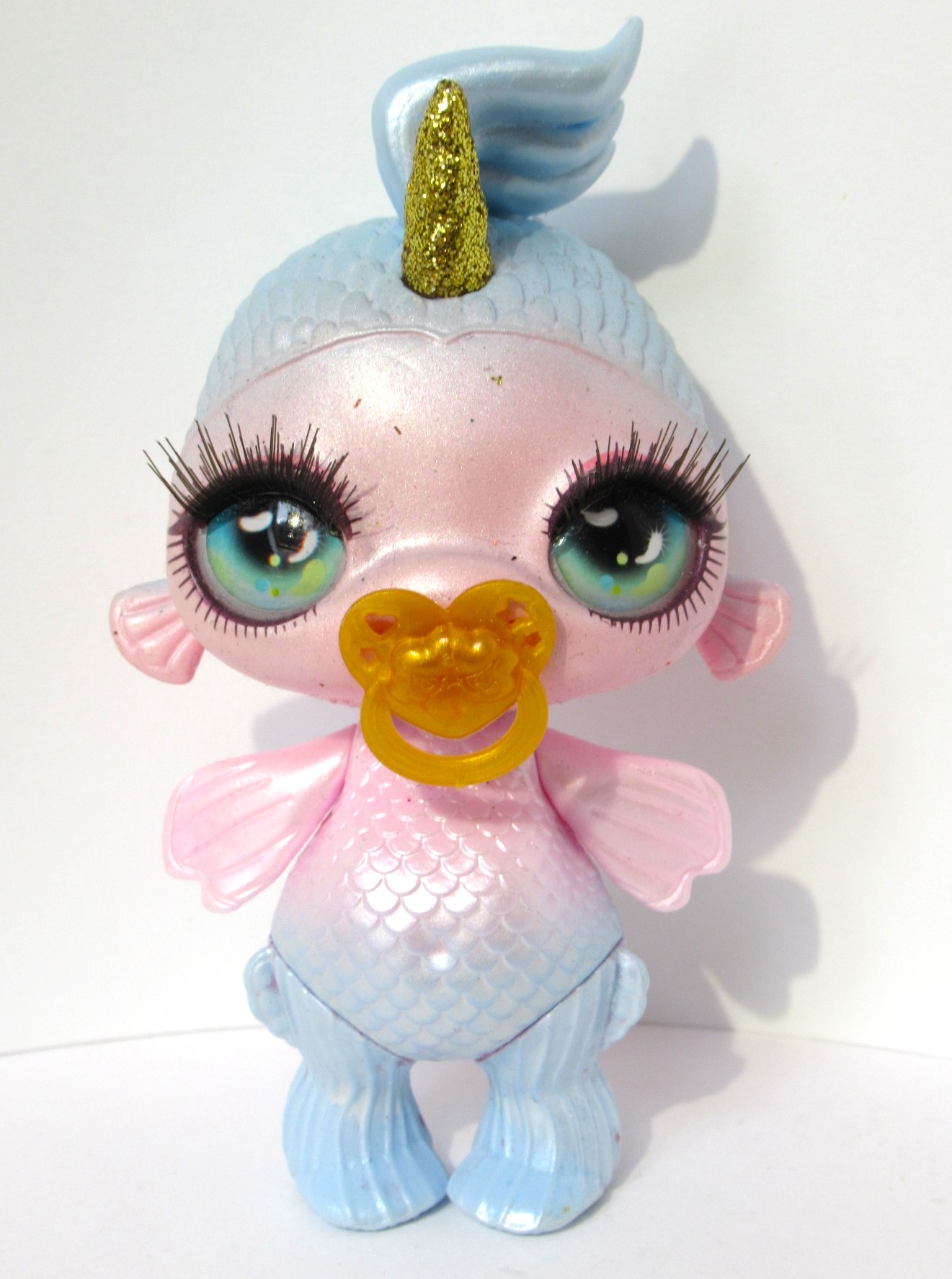 ✿ POOPSIE Sparkly Critters