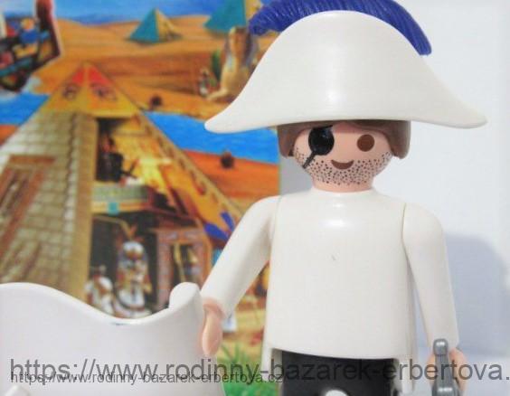 PLAYMOBIL figurka Pán figurka muž Pirát + Zbraň + mini Katalog