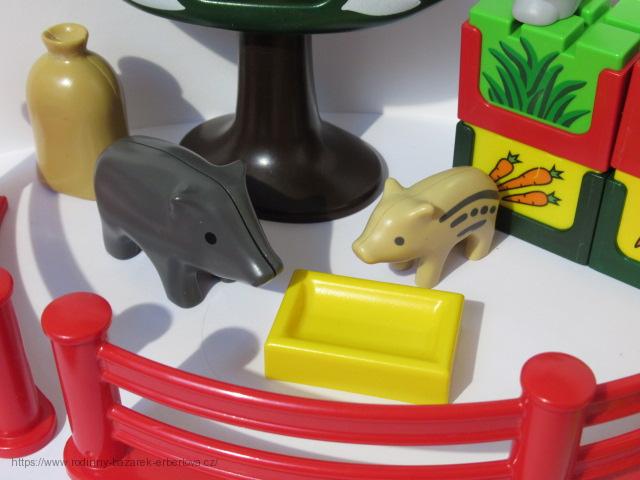 PLAYMOBIL 123 Obora Myslivec Holčička Holub Prasátko Veverka