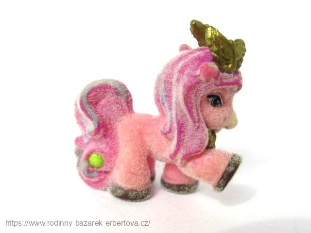 Simba FILLY kůň koníček Poník Filly Elves Isabella mládě Princezna Olivia + kartička