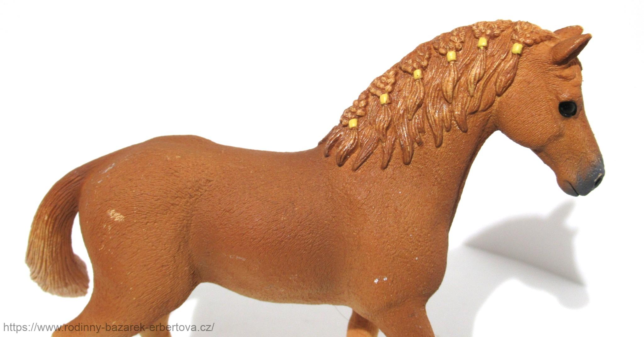 SCHLEICH figurka zvíře Kůň klisna 11/12 cm