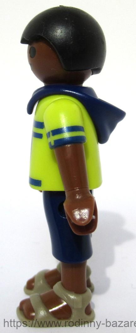 PLAYMOBIL figurka dítě Kluk sandálky kraťasy