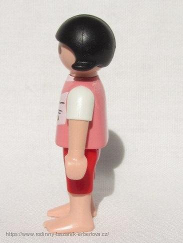 PLAYMOBIL figurka dítě bosá holčička Holka černovláska tričko kraťasy 