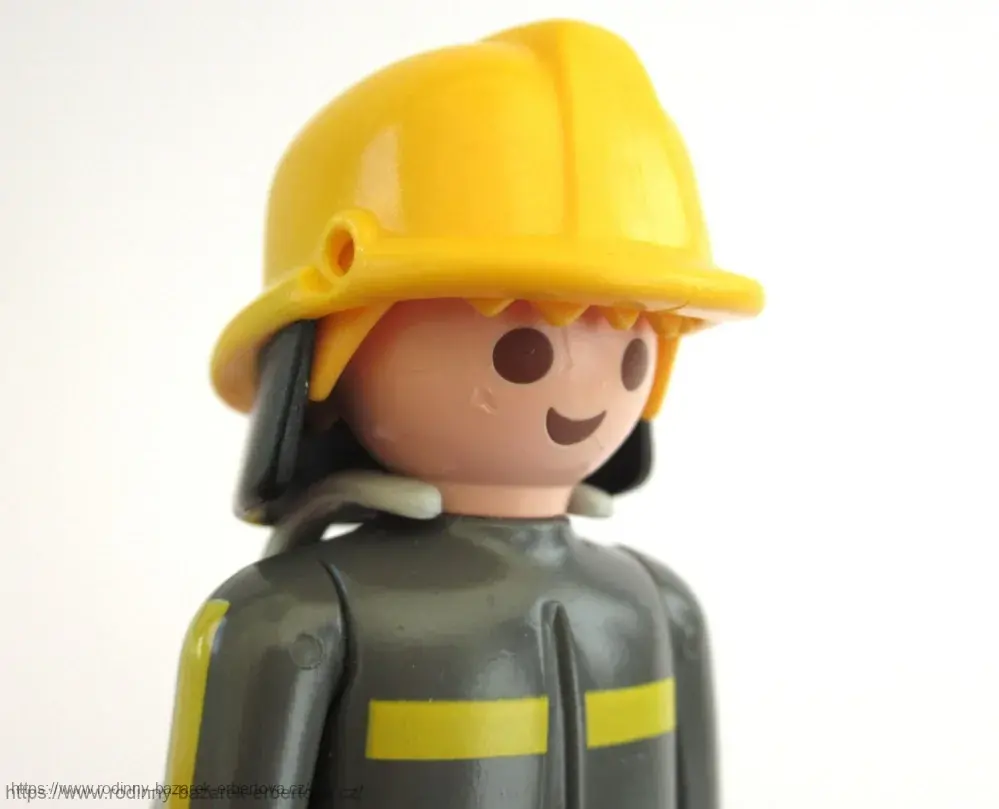 PLAYMOBIL figurka Pán Hasič šedá uniforma + přilba + lahev
