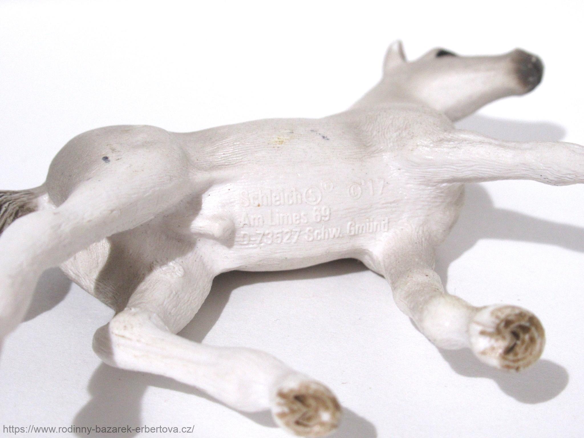 SCHLEICH figurka zvíře Kůň hříbě 8/9 cm