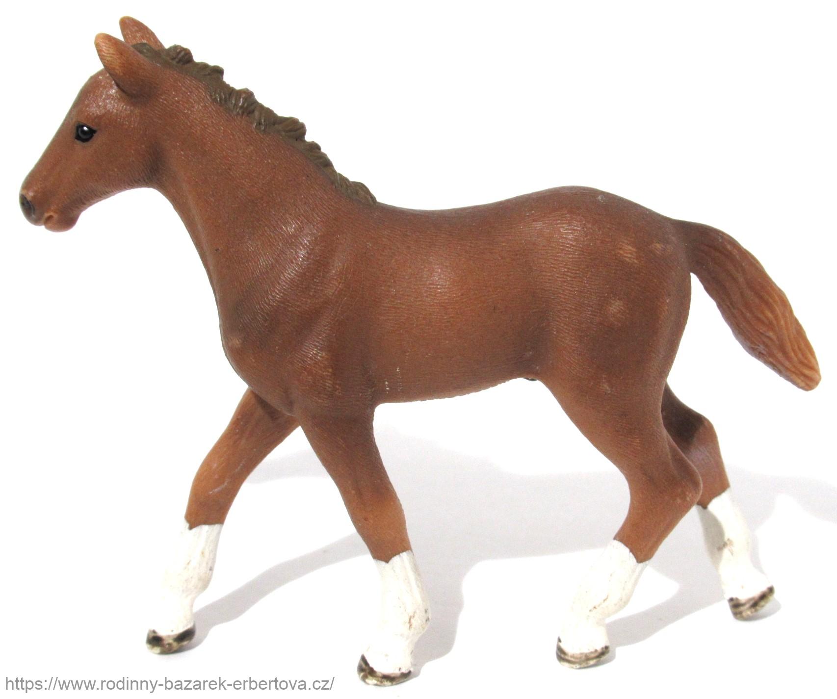 SCHLEICH figurka zvíře Kůň hříbě 8/9,5 cm
