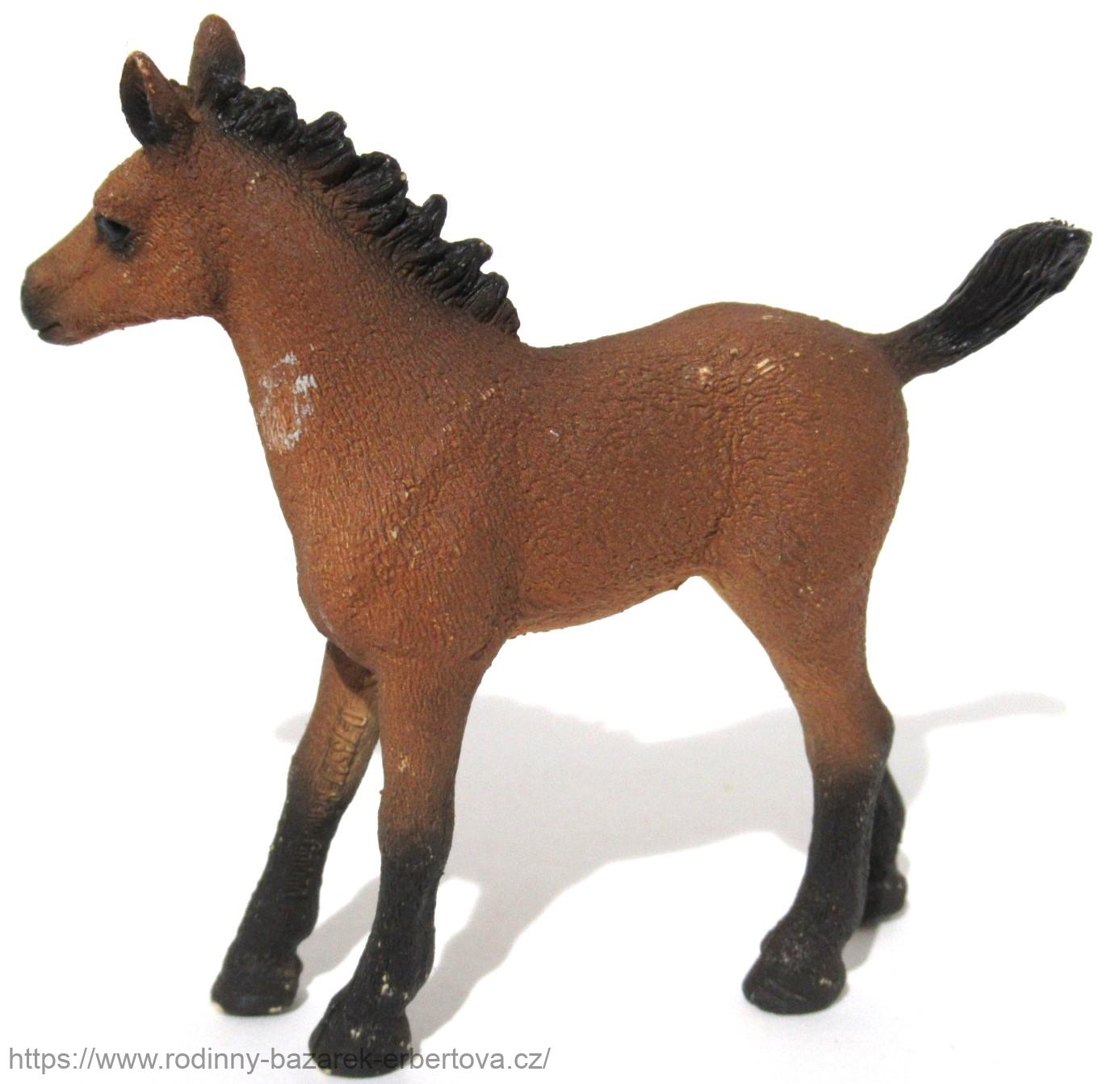 SCHLEICH figurka zvíře Kůň hříbě 8/7,5 cm