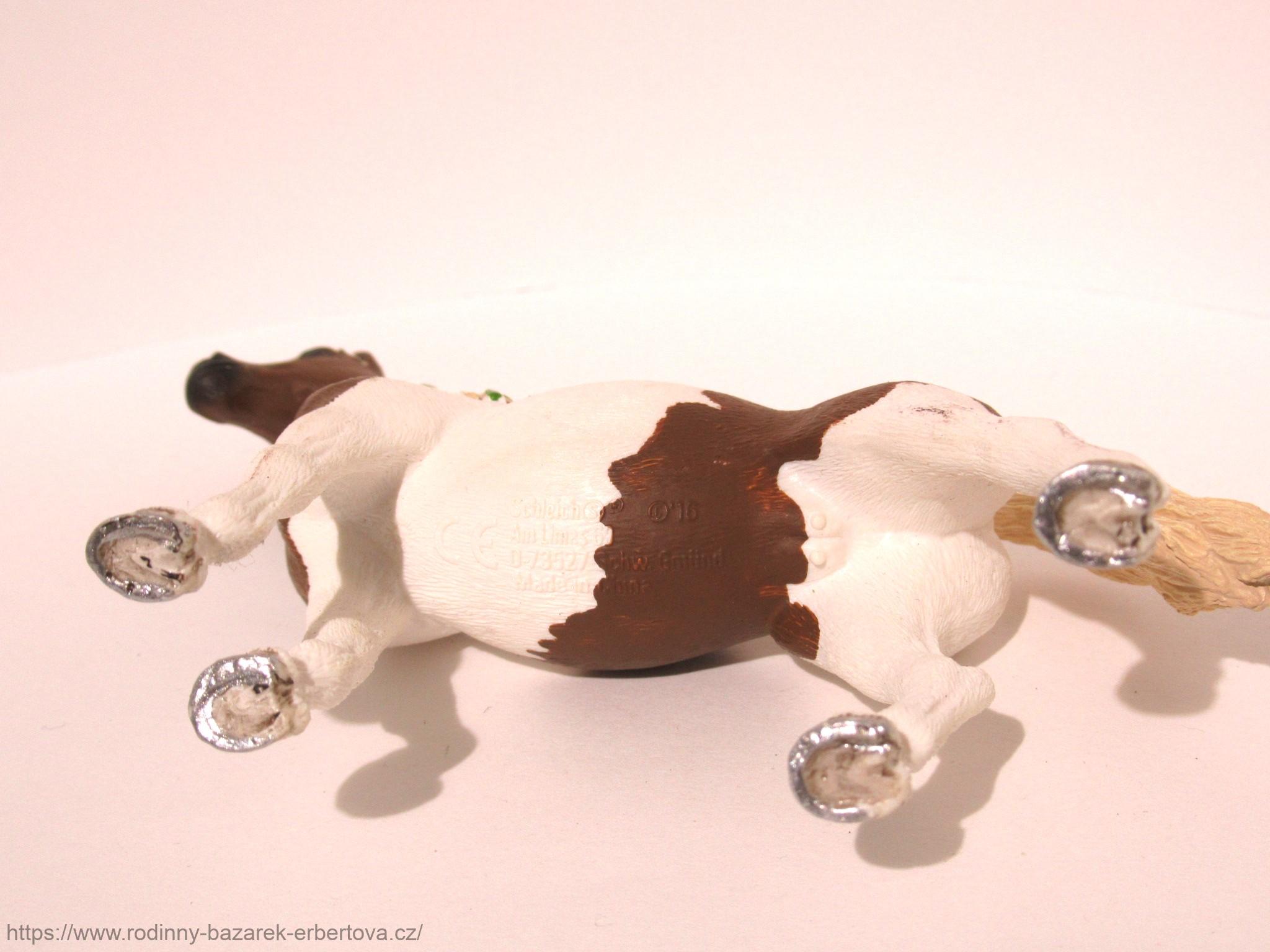 SCHLEICH figurka zvíře Kůň klisna 10/12 cm