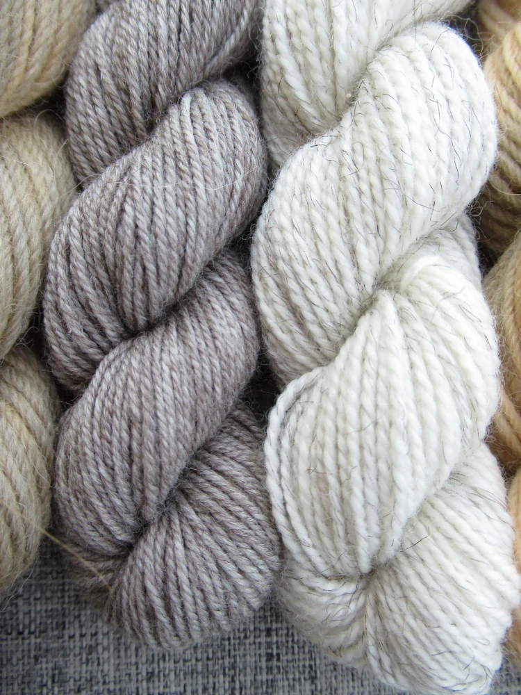 Set 120g / 6x mini přadénko Luxusní Anglická ponožková příze mix Merino Yak Stellia Alpaca č.12