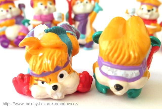 Kinder figurka Ferrero  sestava Hunny Bunny's - Králíčci na lyžích