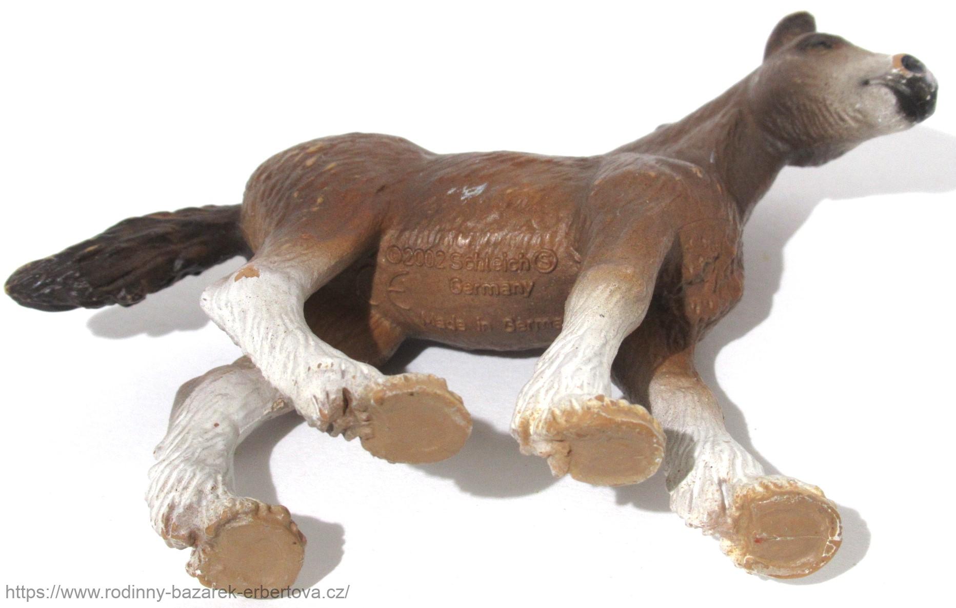 SCHLEICH figurka zvíře Kůň hříbě 8/9,5 cm