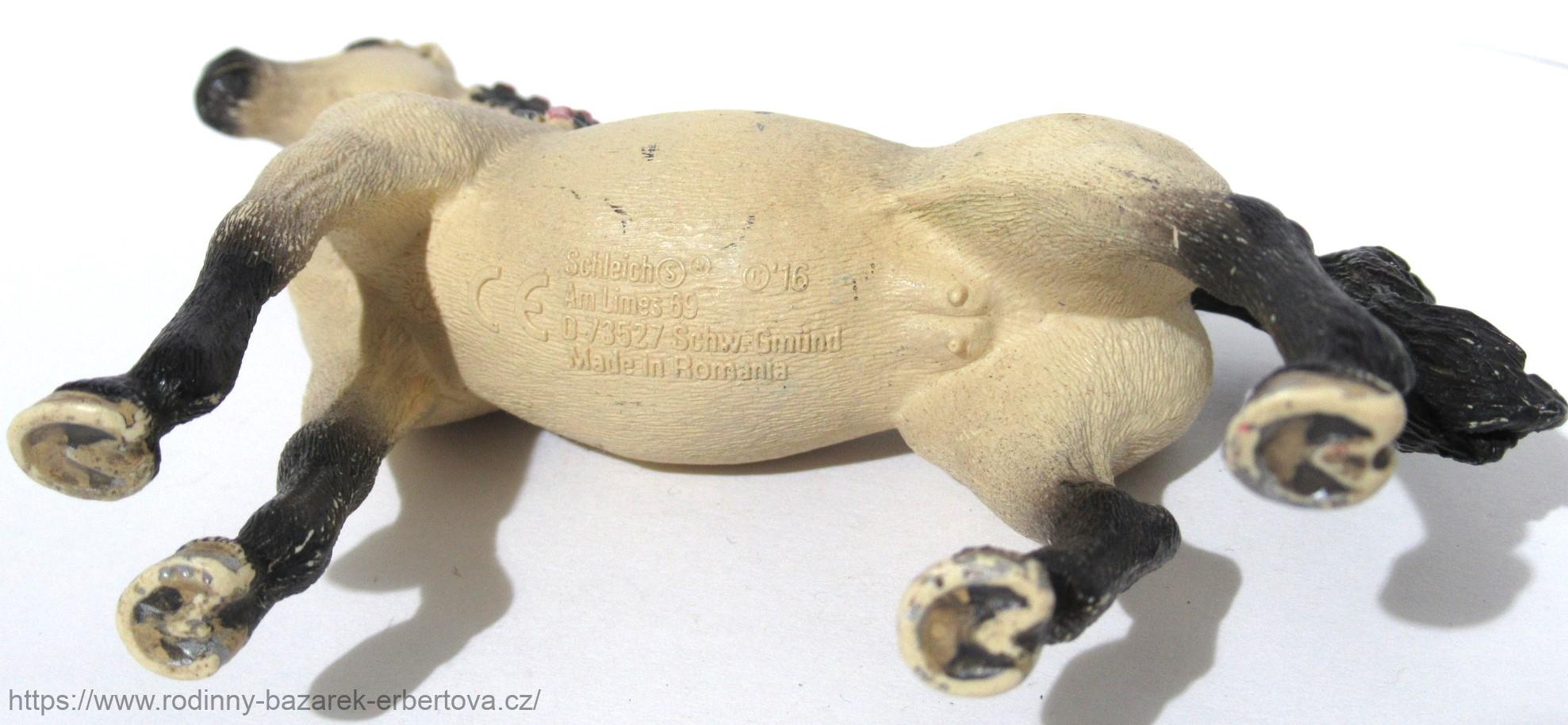 SCHLEICH figurka zvíře Kůň klisna 10/11,5 cm